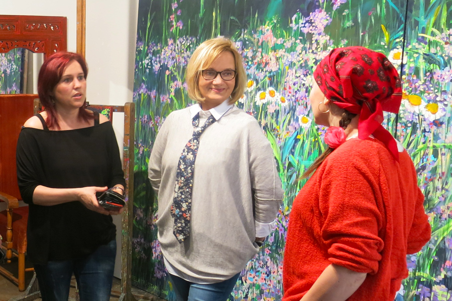 In conversation: TELI (Teofilia Juravle), Katharine Siegling, Mirela Trăistaru